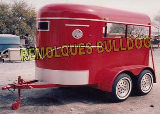 REMOLQUE MARCA BULLDOG DE TIRON DE DEFENSA