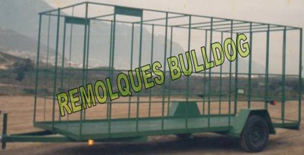 REMOLQUE MARCA BULLDOG DE TIRON DE DEFENSA